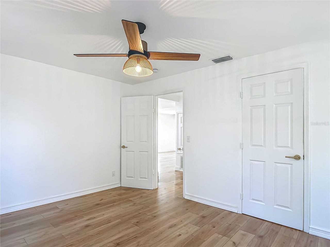 8781 S Lakeshore Drive, Floral City, FL 34436 Photo