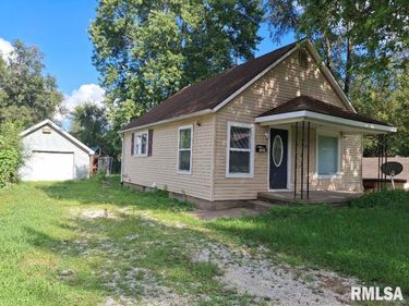 1406 S 12TH Street, Pekin, IL 61554