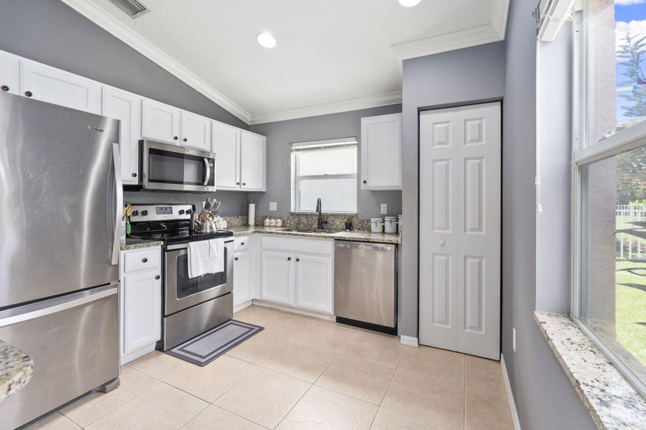 475 SW Talquin Lane, Port Saint Lucie, FL 34986 Photo