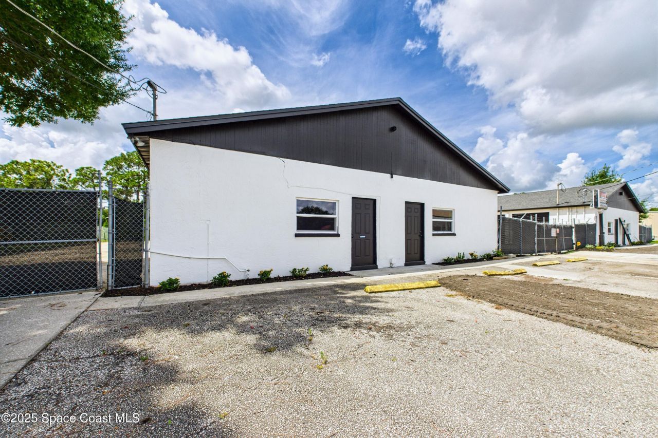 7731 Industrial Road, Melbourne, FL 32904 Photo