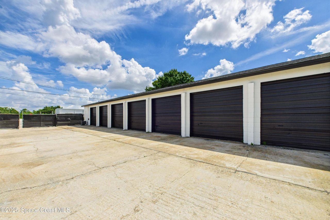 7731 Industrial Road, Melbourne, FL 32904 Photo