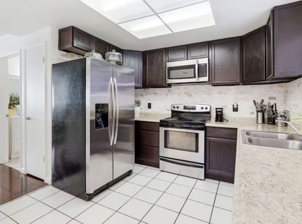 7570 Burgoyne Ln, Sacramento, CA 95823 Photo
