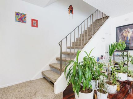 7570 Burgoyne Ln, Sacramento, CA 95823 Photo