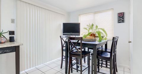 7570 Burgoyne Ln, Sacramento, CA 95823 Photo