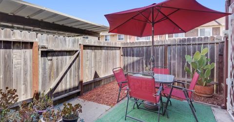 7570 Burgoyne Ln, Sacramento, CA 95823 Photo