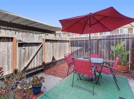 7570 Burgoyne Ln, Sacramento, CA 95823 Photo