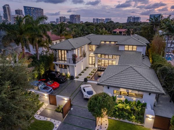 4241 Palm Ln, Miami, FL 33137