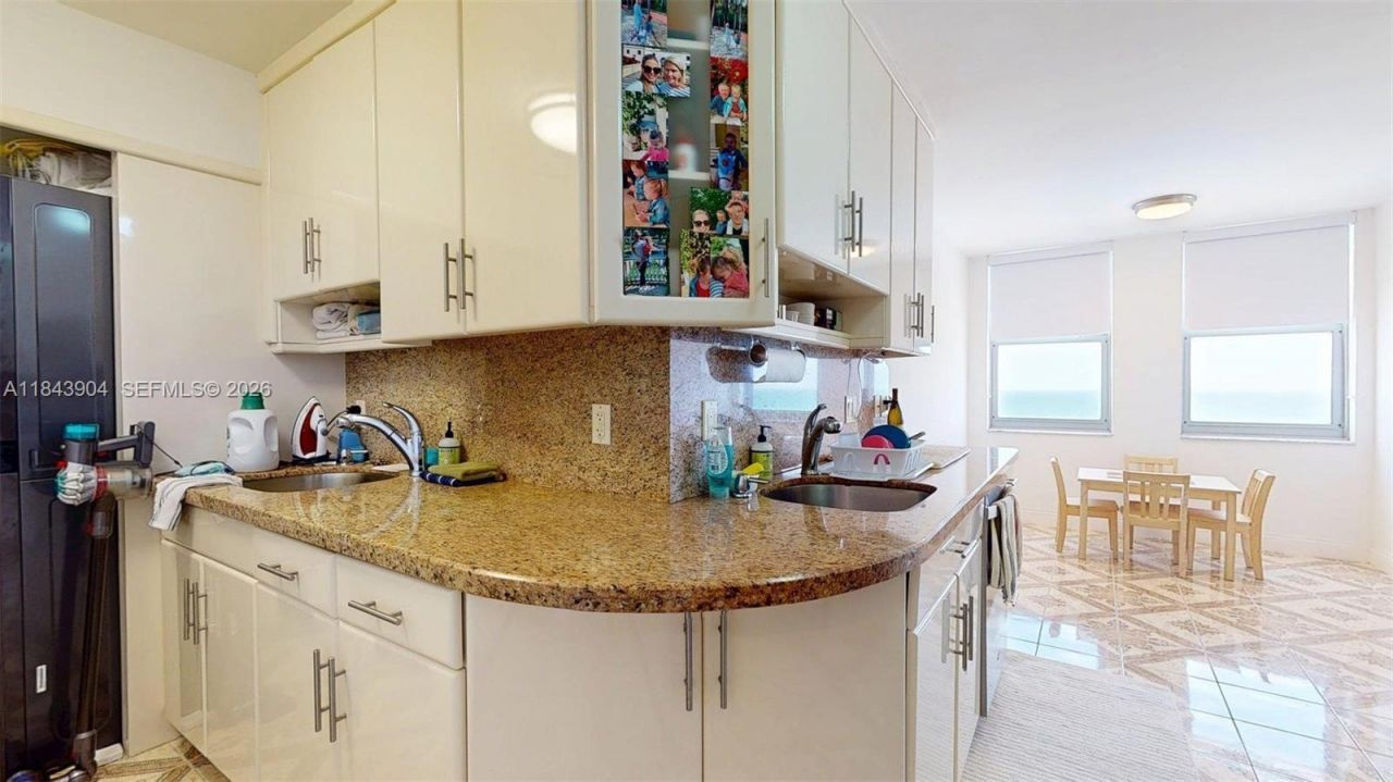 1912 S Ocean Dr, Unit 9A, Hallandale Beach, FL 33009 Photo