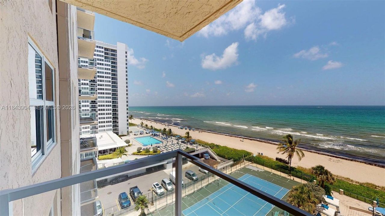 1912 S Ocean Dr, Unit 9A, Hallandale Beach, FL 33009 Photo