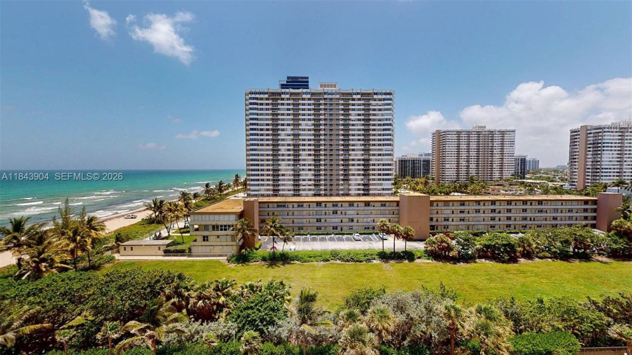 1912 S Ocean Dr, Unit 9A, Hallandale Beach, FL 33009 Photo