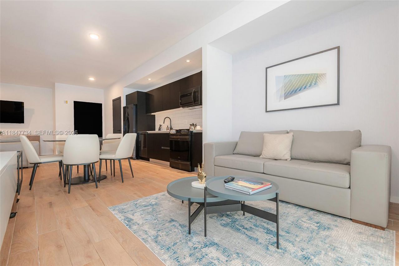 398 NE 5th St, Unit 4417, Miami, FL 33132 Photo