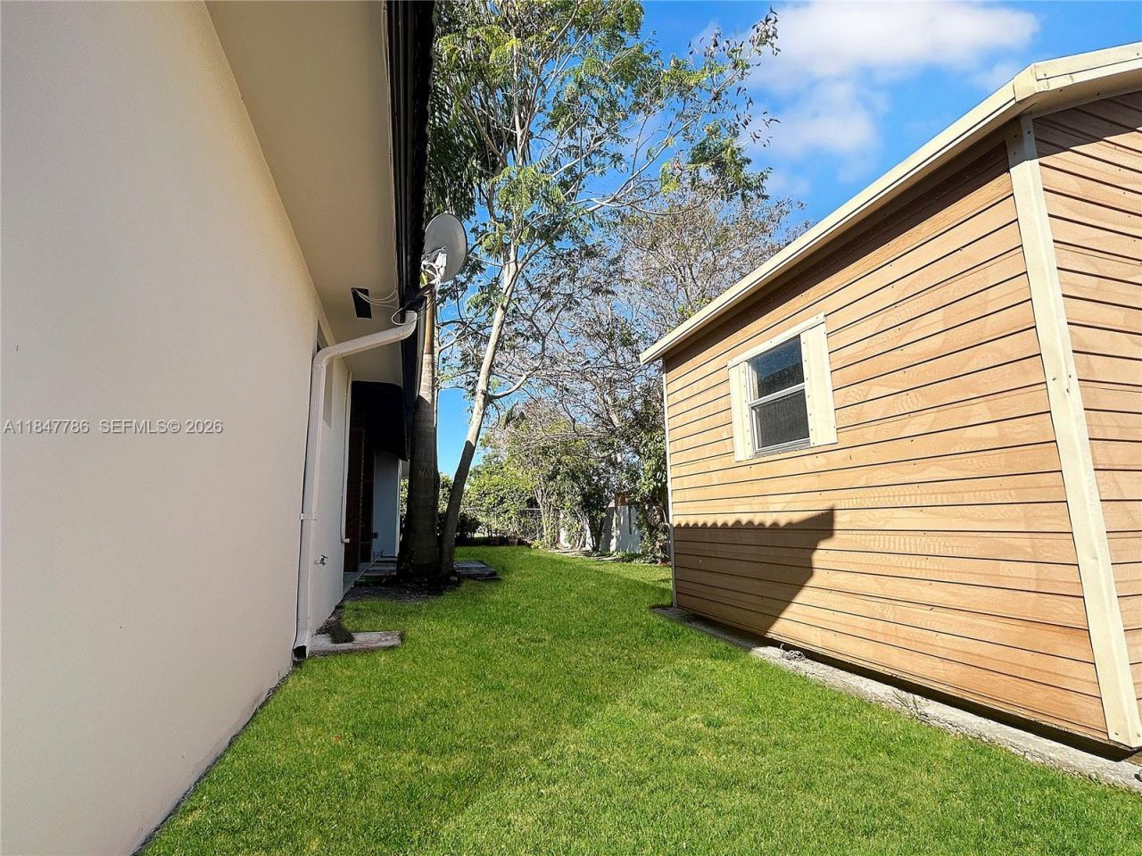 13925 SW 26th Ter, Miami, FL 33175 Photo