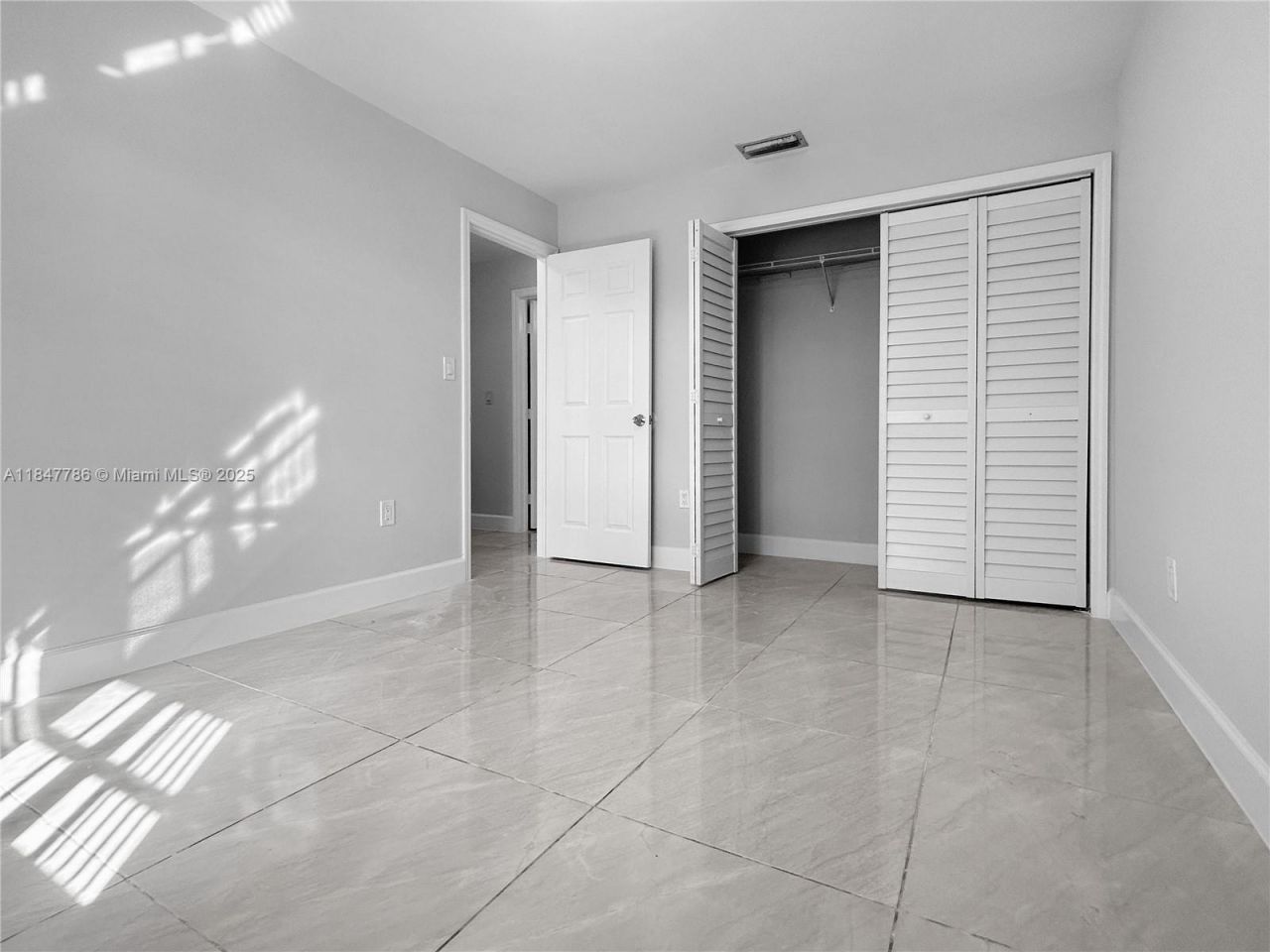 13925 SW 26th Ter, Miami, FL 33175 Photo