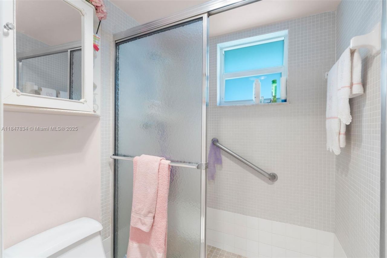 3120 Holiday Springs Blvd, Unit 301, Margate, FL 33063 Photo