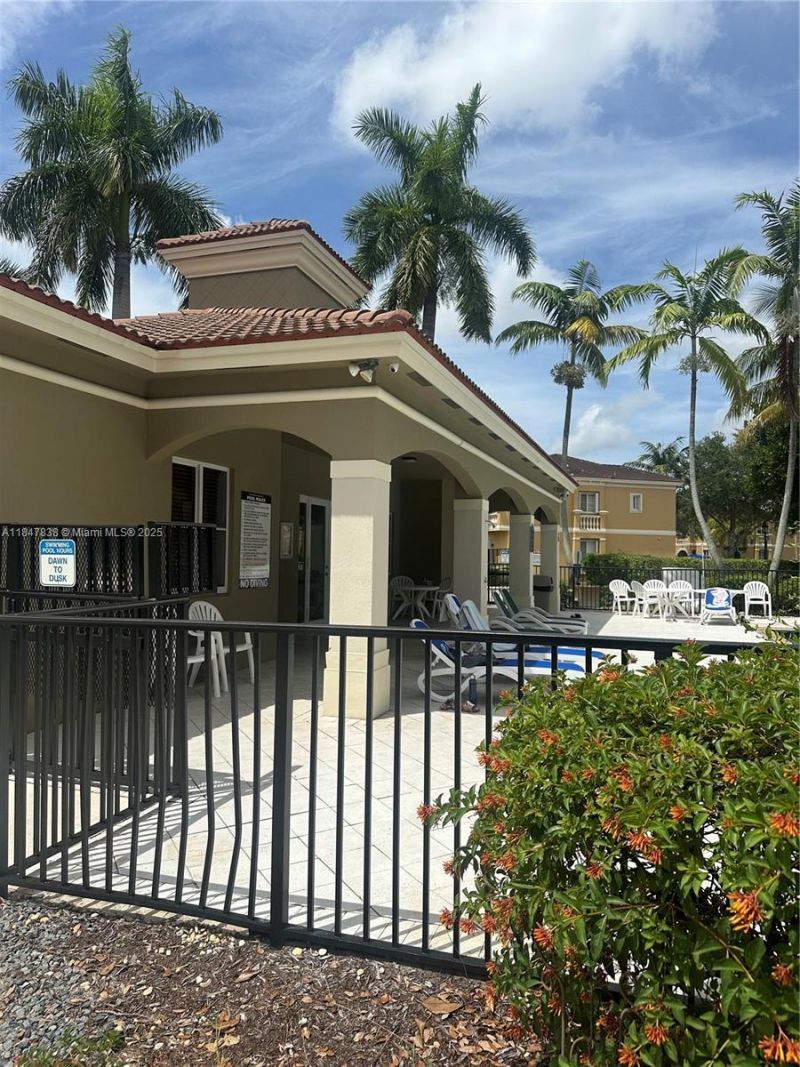 8922 SW 18th St, Unit 8922, Miramar, FL 33025 Photo