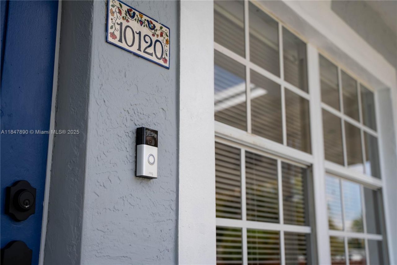 10120 Nicaragua Dr, Cutler Bay, FL 33189 Photo