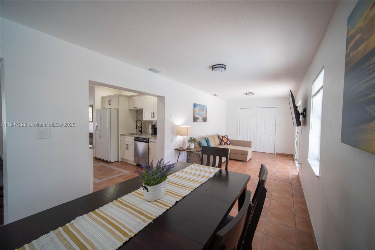 10120 Nicaragua Dr, Cutler Bay, FL 33189 Photo