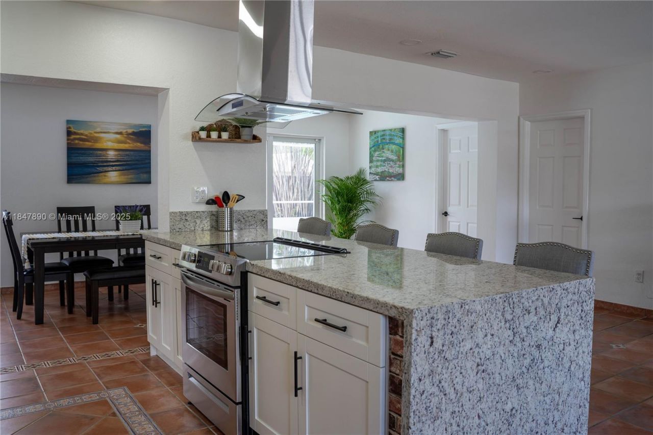 10120 Nicaragua Dr, Cutler Bay, FL 33189 Photo