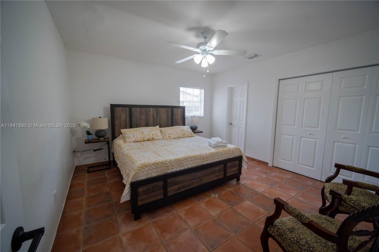 10120 Nicaragua Dr, Cutler Bay, FL 33189 Photo