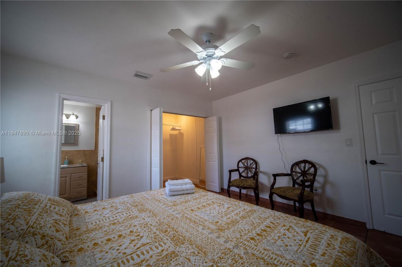 10120 Nicaragua Dr, Cutler Bay, FL 33189 Photo