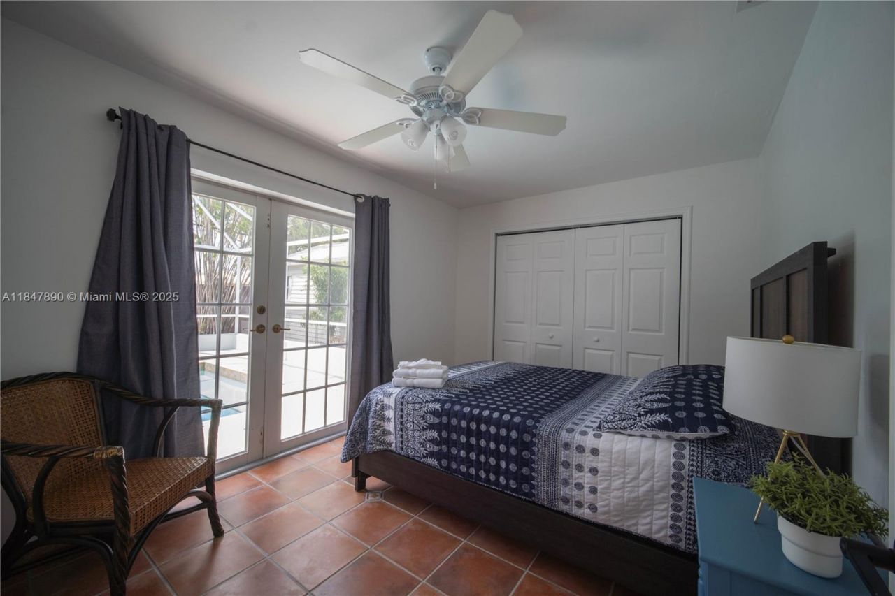 10120 Nicaragua Dr, Cutler Bay, FL 33189 Photo