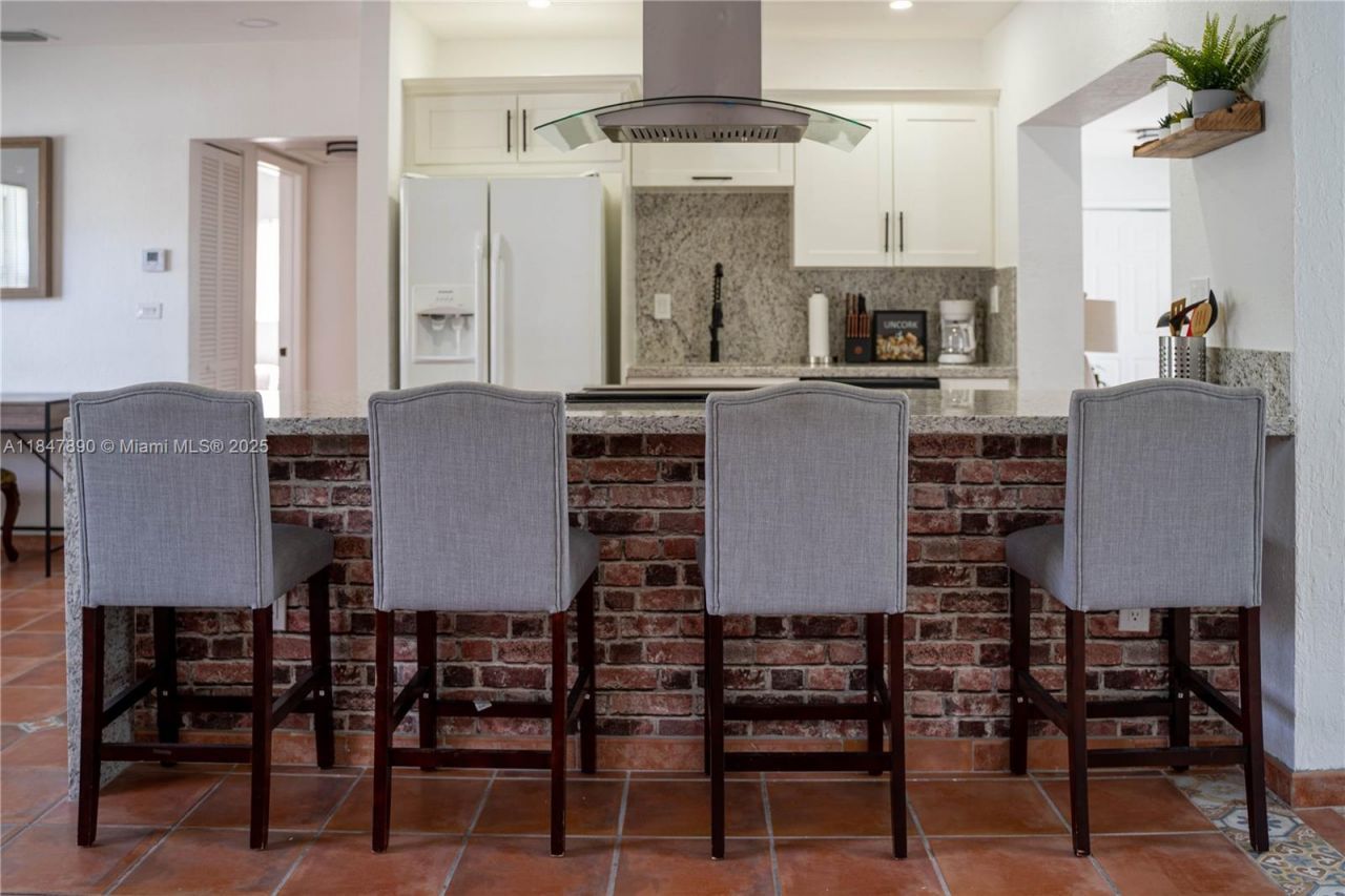 10120 Nicaragua Dr, Cutler Bay, FL 33189 Photo