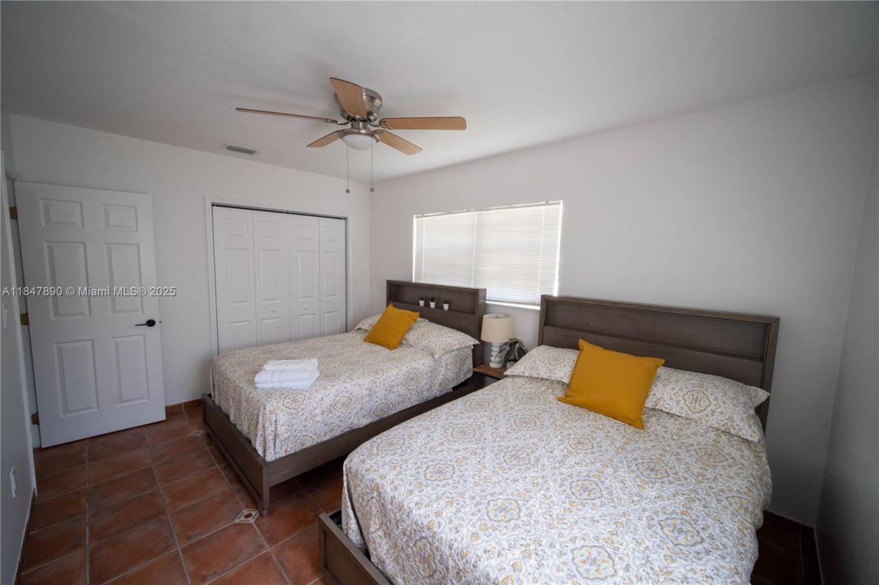 10120 Nicaragua Dr, Cutler Bay, FL 33189 Photo