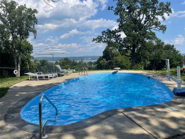 519 N Midland, Nyack, NY 00000