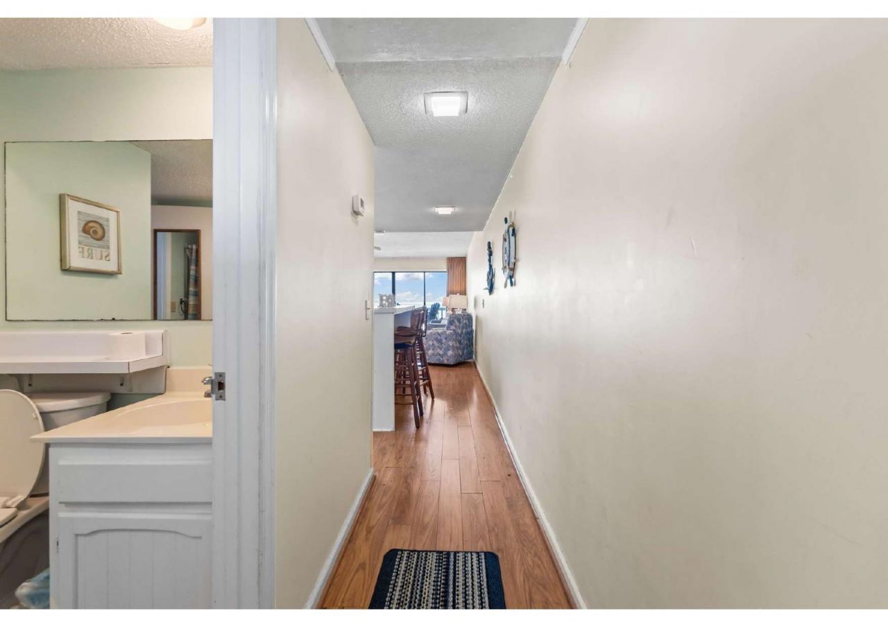 1514 N Waccamaw Dr. Photo 5