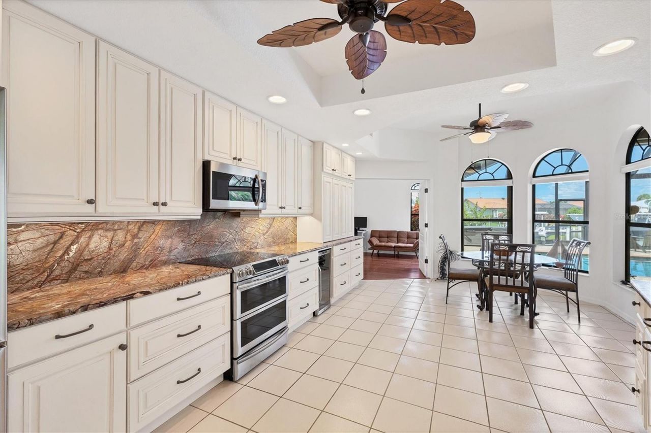 2310 Via Venice, Punta Gorda, FL 33950 Photo