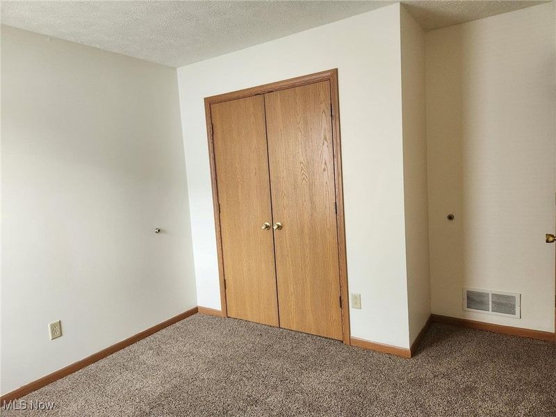 2831 Benford Lane, Youngstown, OH 44505 Photo 11