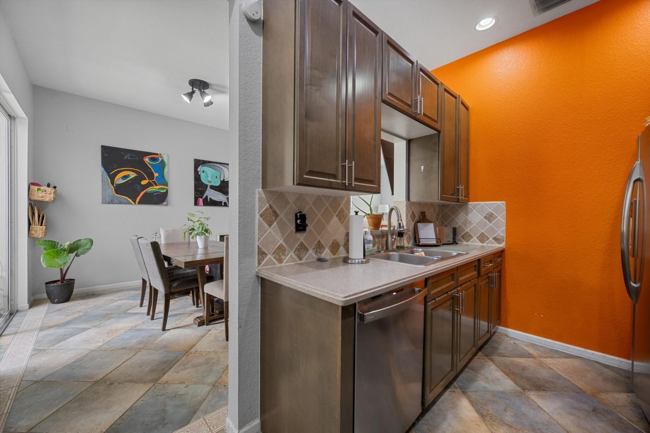 609 NW 24th Avenue, Boynton Beach, FL 33426 Photo