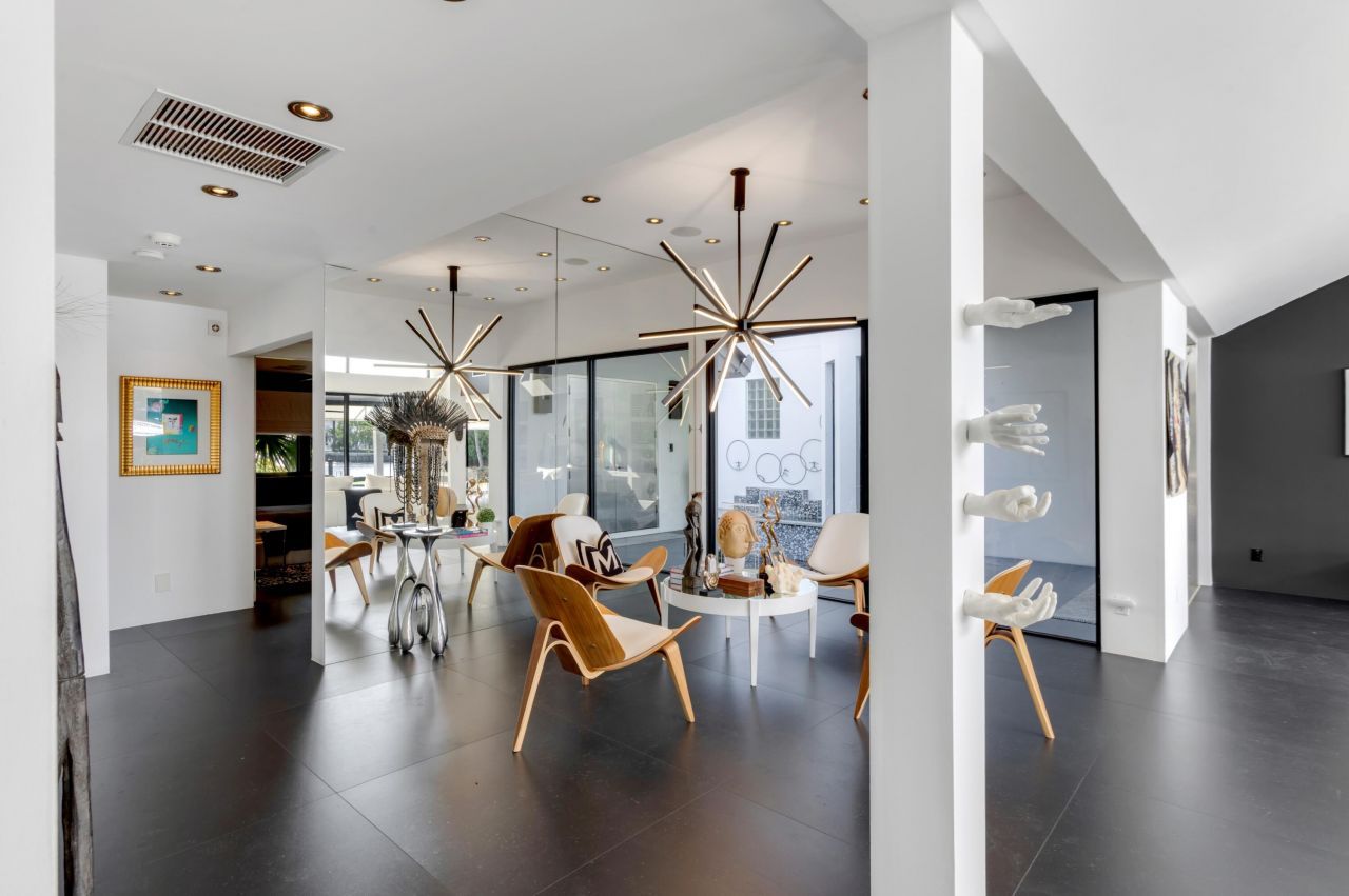 201 Palm Trail, Delray Beach, FL 33483 Photo