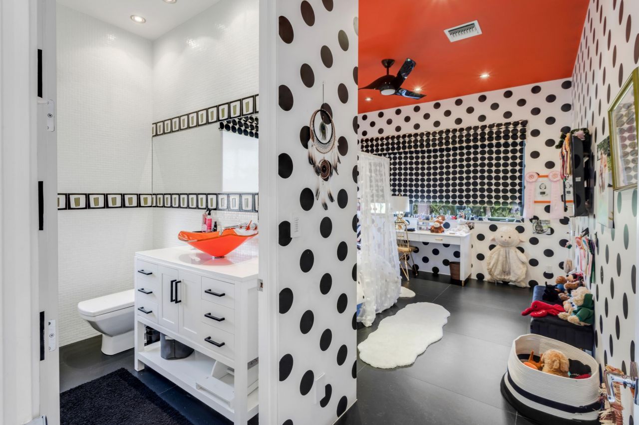 201 Palm Trail, Delray Beach, FL 33483 Photo