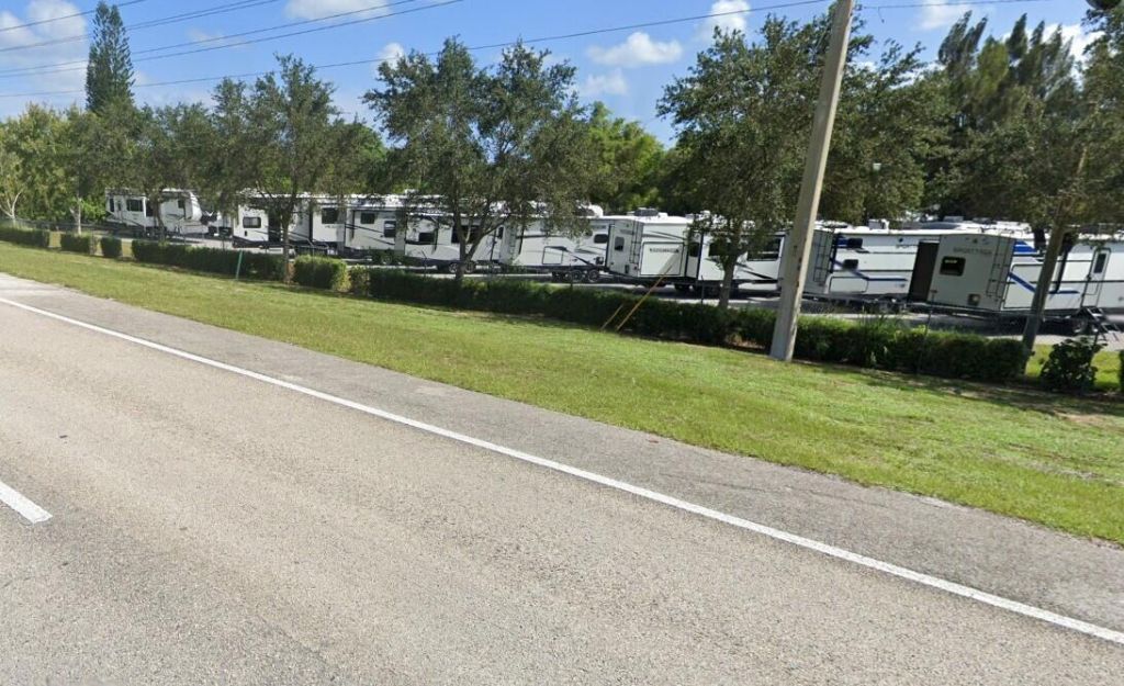 3535 Old Dixie Highway, Fort Pierce, FL 34946 Photo