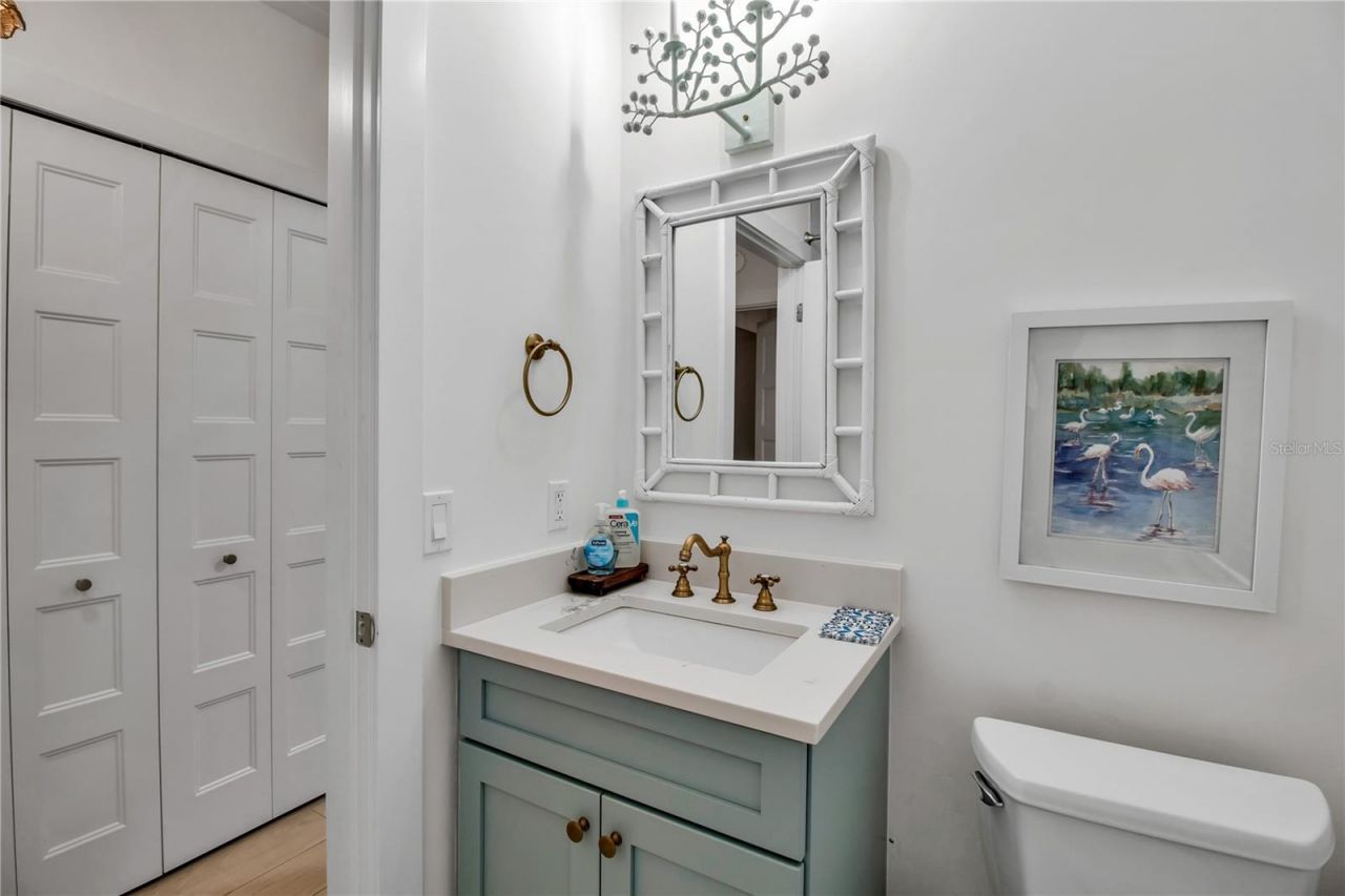 6979 Longboat Drive S, Longboat Key, FL 34228 Photo