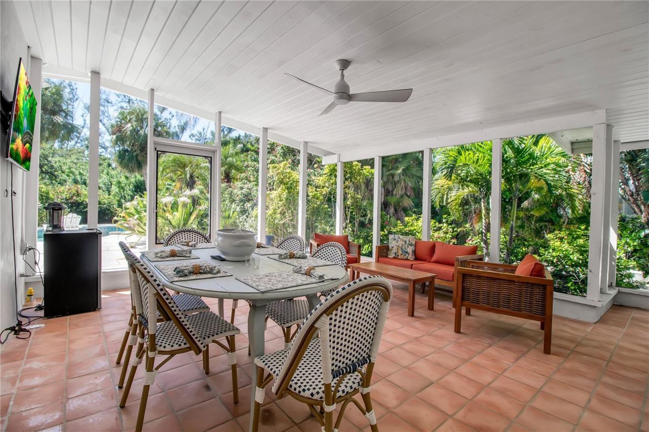 6979 Longboat Drive S, Longboat Key, FL 34228 Photo