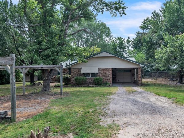 18406 S 55th E, Warner, OK 74469