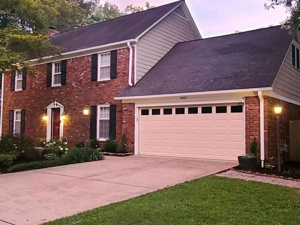 7237 CREATHWOOD CV, Germantown, TN 38138