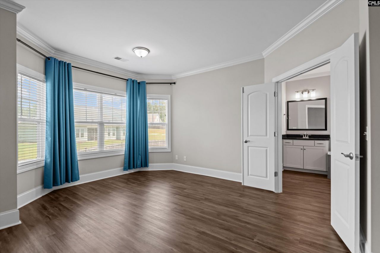 536 Sterling Brook Drive Photo 30