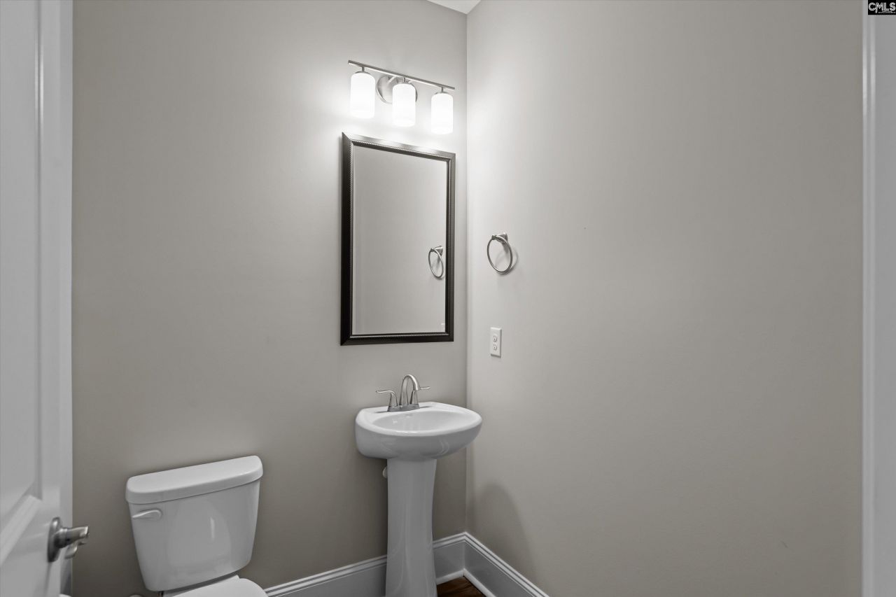 536 Sterling Brook Drive Photo 43