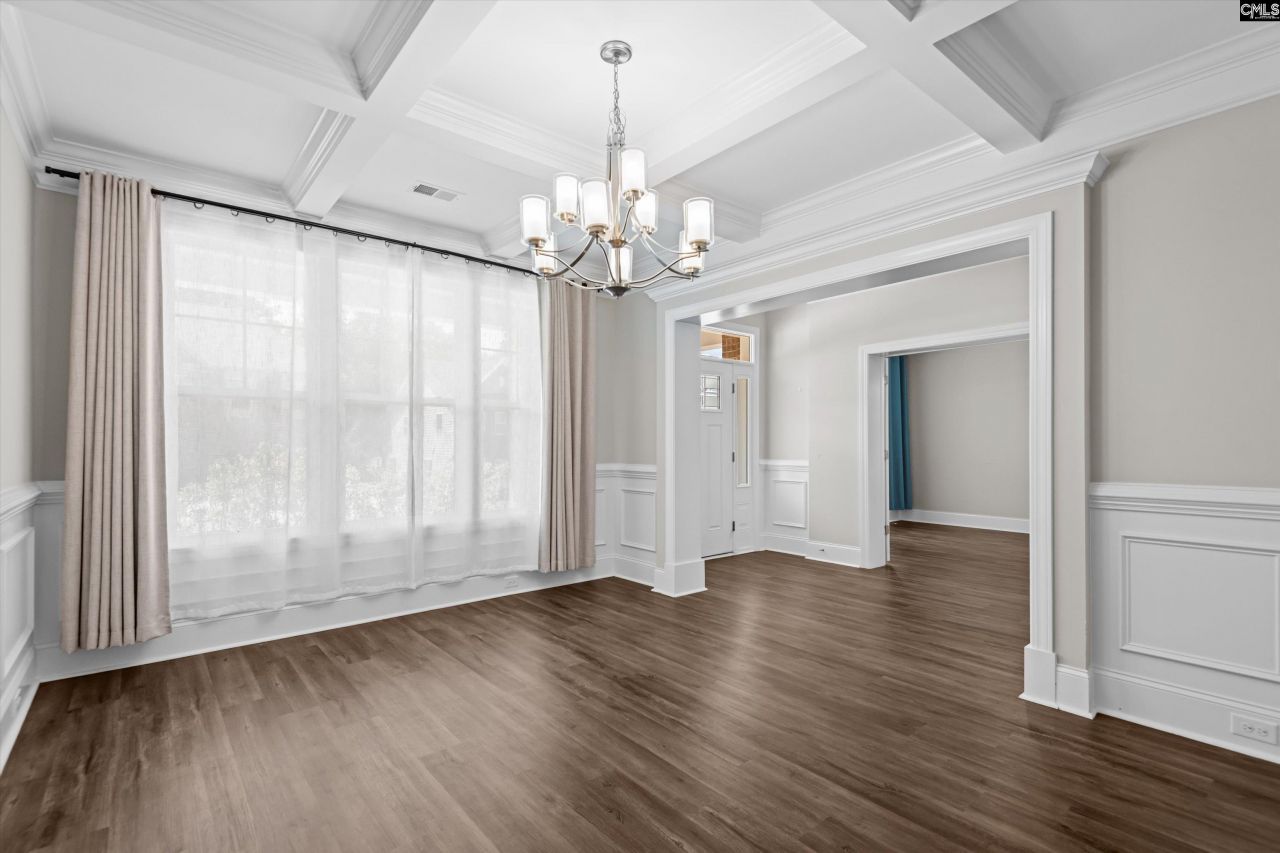 536 Sterling Brook Drive Photo 8