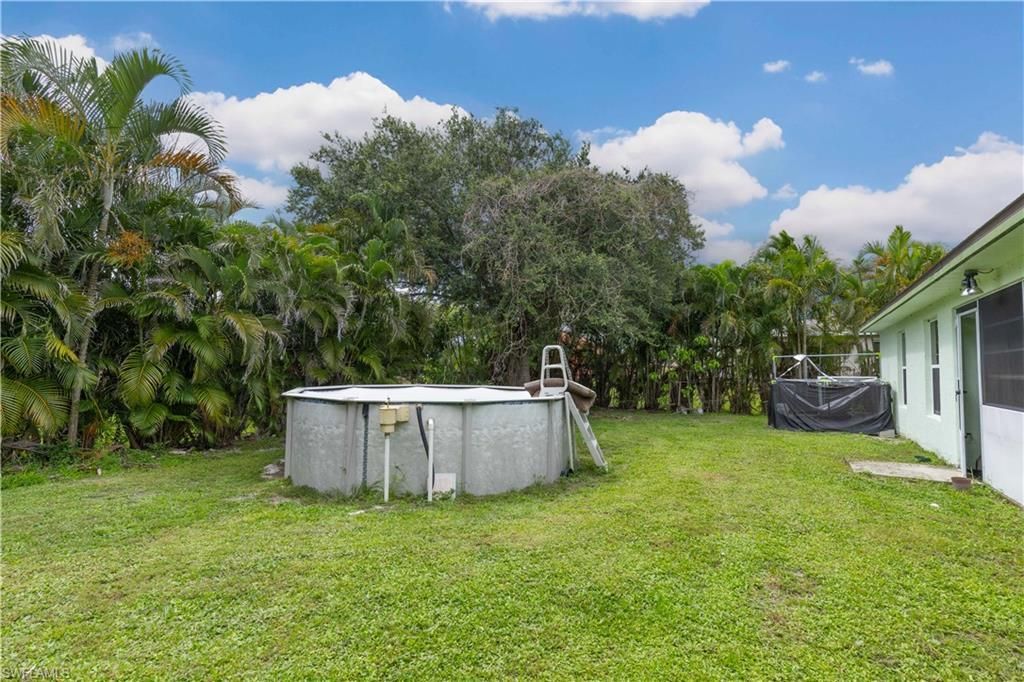 3744 NE 13th Pl, Cape Coral, FL 33909 Photo