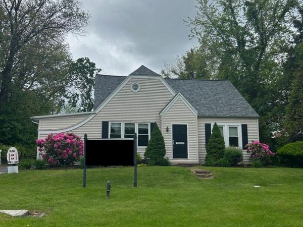 3 Forrest Drive, Rensselaer, NY 12144