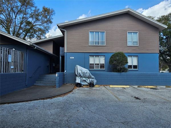 7611 PAULA DRIVE, Unit 3, TAMPA, FL 33615