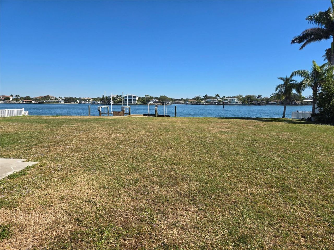 512 20th Avenue, Indian Rocks Beach, FL 33785 Photo