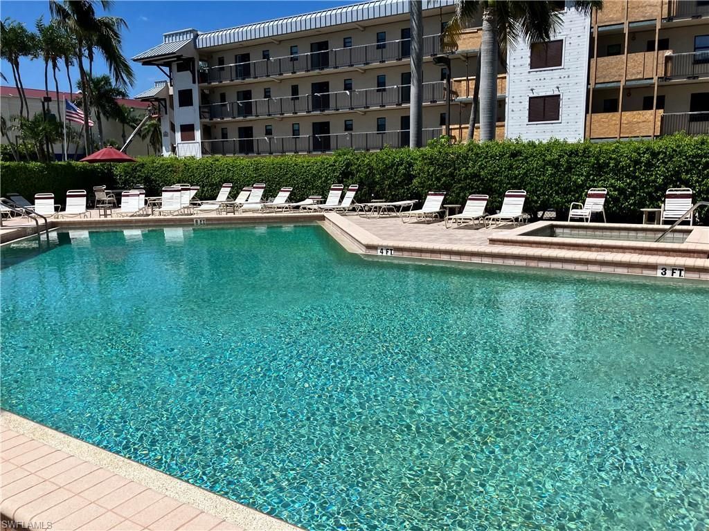 807 River Point Dr, Unit 102D, Naples, FL 34102 Photo