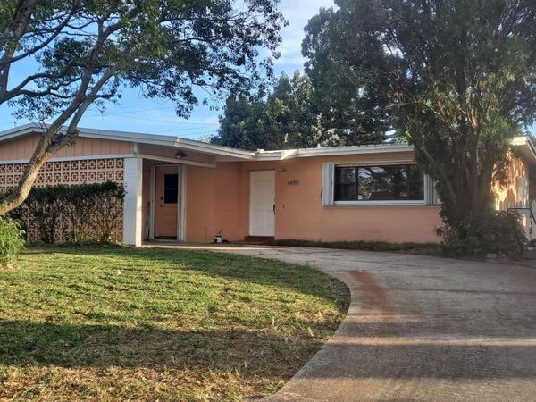 1635 Thoreau Street, Titusville, FL 32780