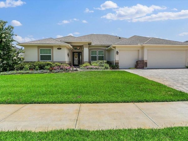 253 Parkwood Cir, St Augustine, FL 32086