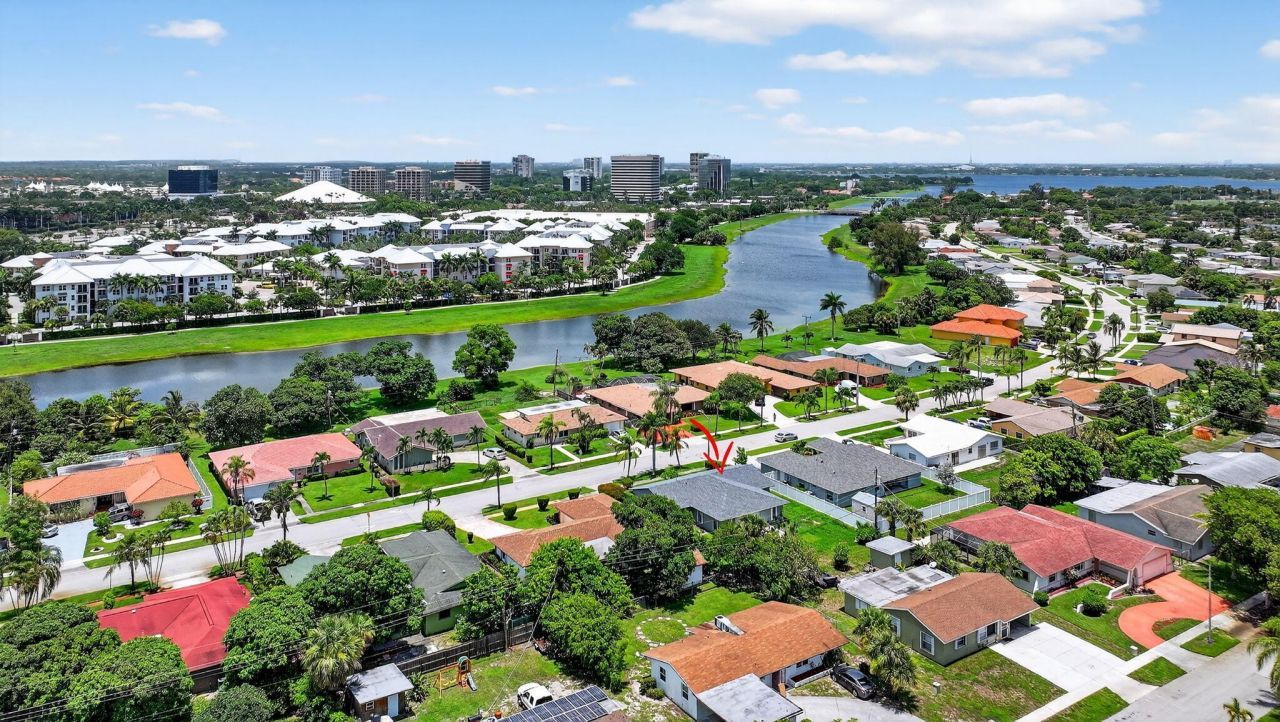600 S Mangonia Circle, West Palm Beach, FL 33401 Photo